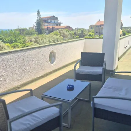 Lägenhet La Casa Del Mastro Ardore Marina